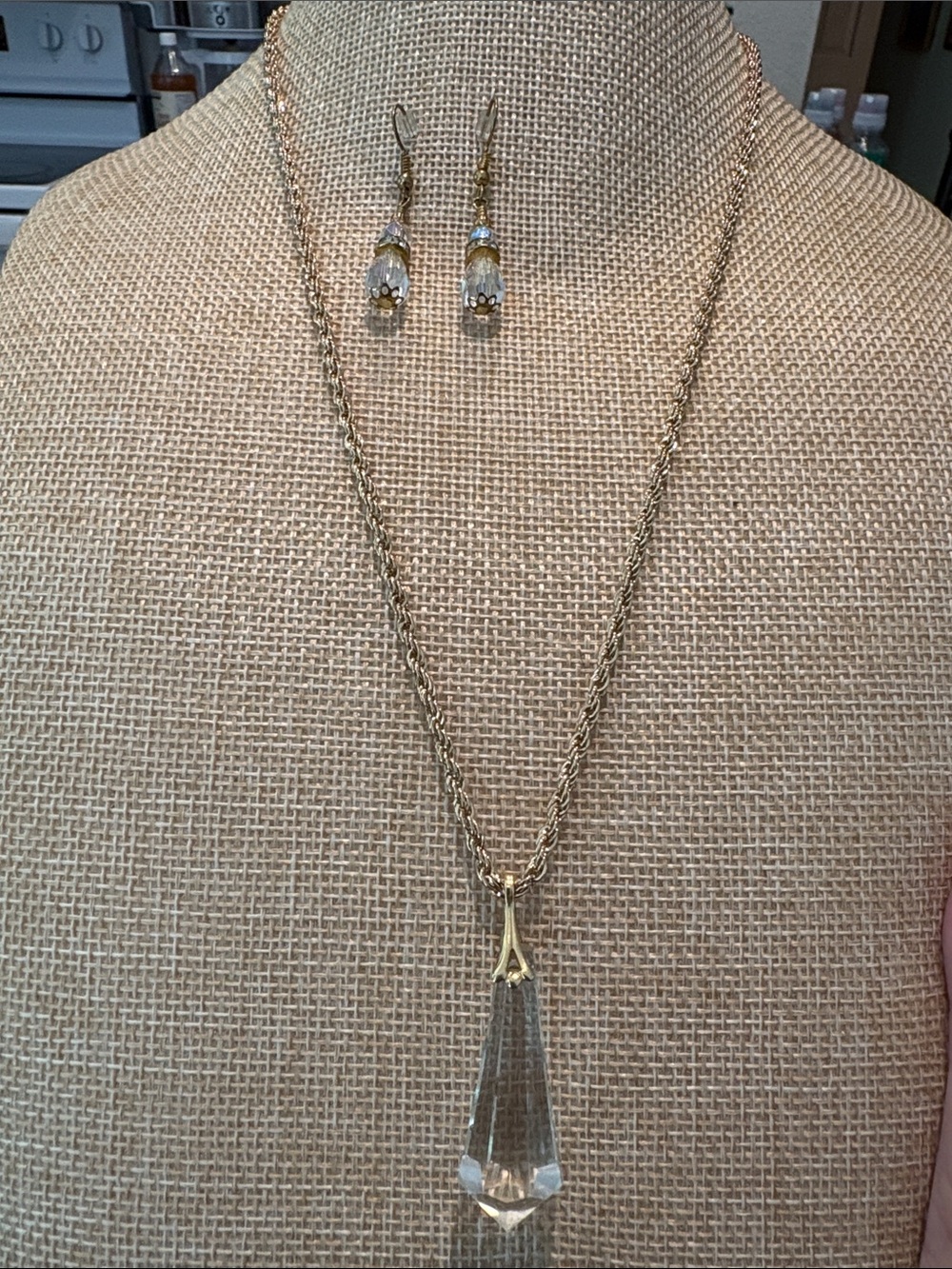 Clear Quartz pendant on gold chain w/ earrings